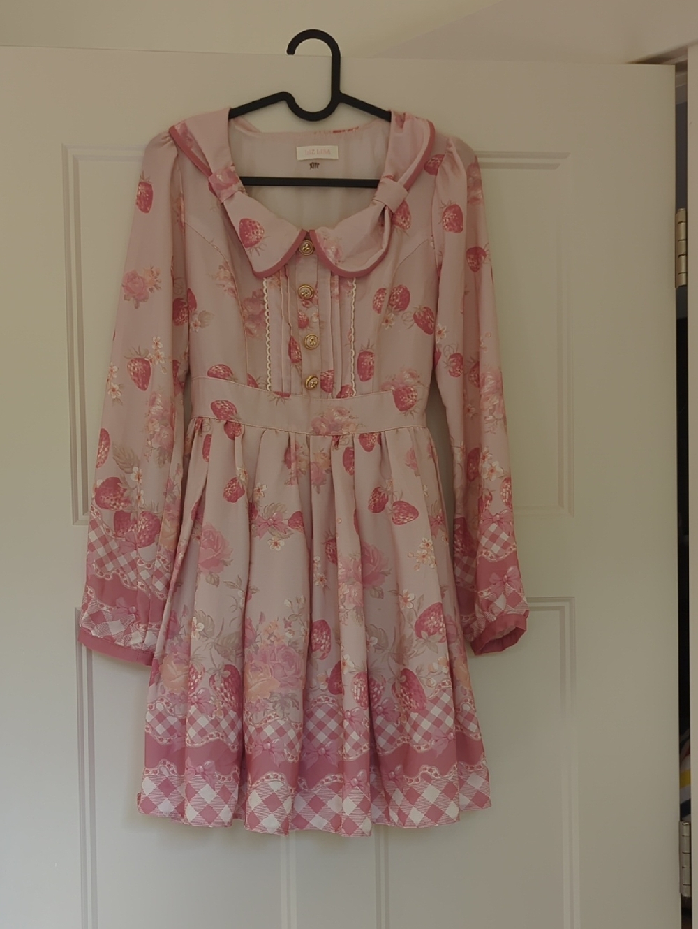 🍓 LIZ LISA Melo Strawberry Gingham Dress 🍓